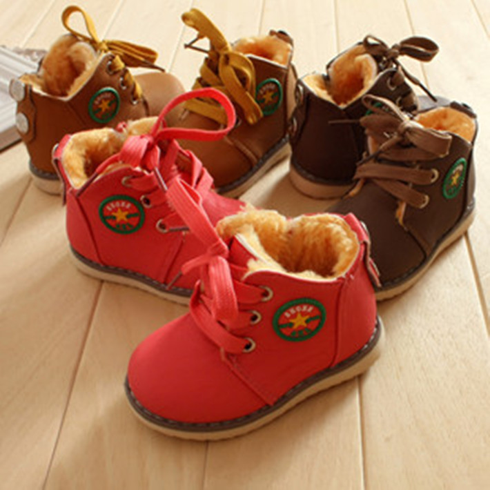 1-2岁冬季童鞋儿童雪地靴短靴加厚绒里雪地鞋棉鞋耐磨