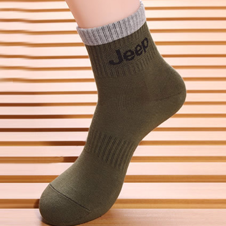 新款男袜休闲运动袜JEEP正品纯色防臭纯棉袜薄款男士袜子