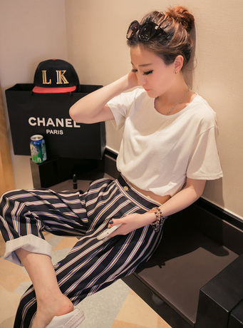 2015夏季新款韩版短装简约T恤+竖条长裤套装两件套