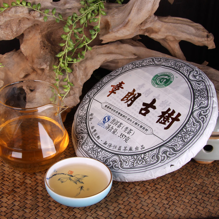 云南普洱茶 357g章朗古树茶 勐海恒益茶厂出品 特级普洱生茶 特价