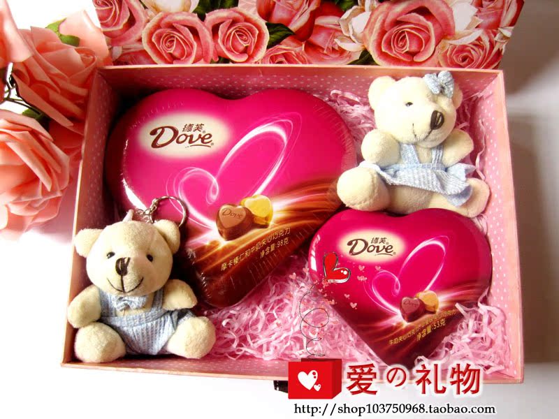 包邮情人节生日礼物德芙心心相印巧克力礼盒装送可爱情侣小熊挂饰