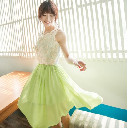 2014新款韩版春夏装圆领立体玫瑰雪纺连衣裙拼接无袖连衣裙显瘦