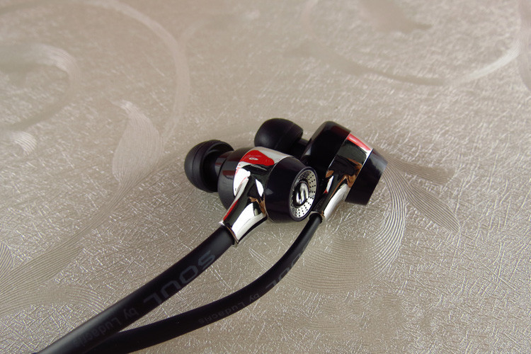美国灵魂 SOUL by Ludacris SL99 iphone线控 入耳式面条耳机耳麦
