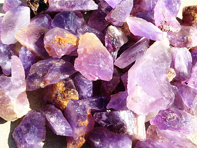 巴西 天然紫水晶白水晶茶水晶原石切割边角料天然水晶碎石 正品