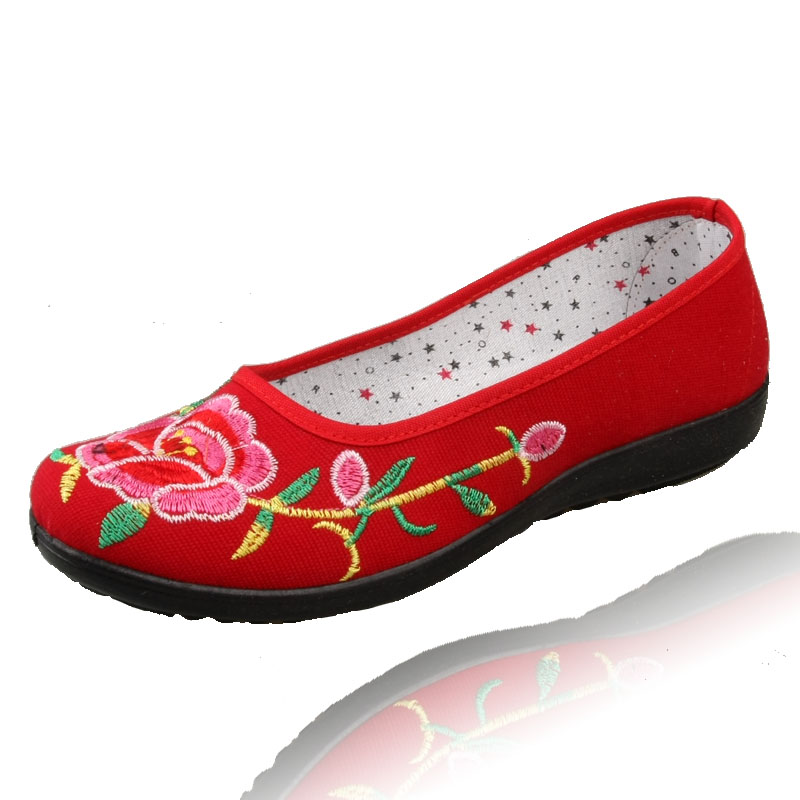 老北京工艺布鞋 小红鞋 红色女款绣花鞋 舞蹈低帮鞋 透气红布鞋