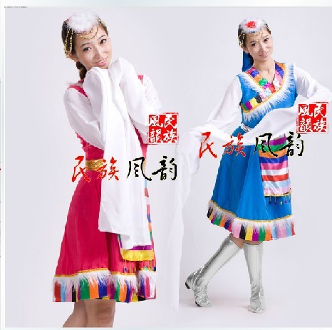 新款特价藏族舞蹈演出服饰服装女装舞台表演民族服装秧歌服