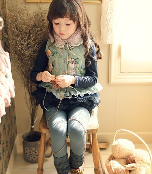 韩国童装2015年新款春季女童纯棉蕾丝花朵薄款棉马甲 棉背心坎肩