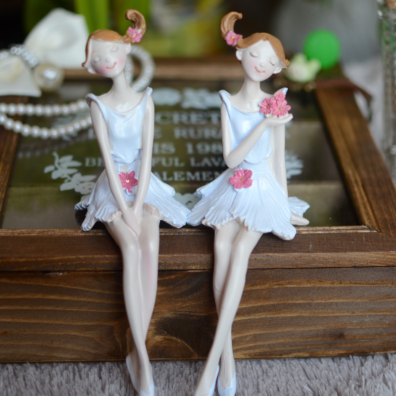 促销欧式田园家居饰品摆件坐花仙子创意结婚礼物树脂娃娃装饰工艺
