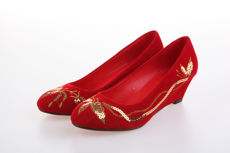 畅销时尚新款结婚红色中跟新娘婚鞋中式的鞋子旗袍鞋红色龙凤褂鞋