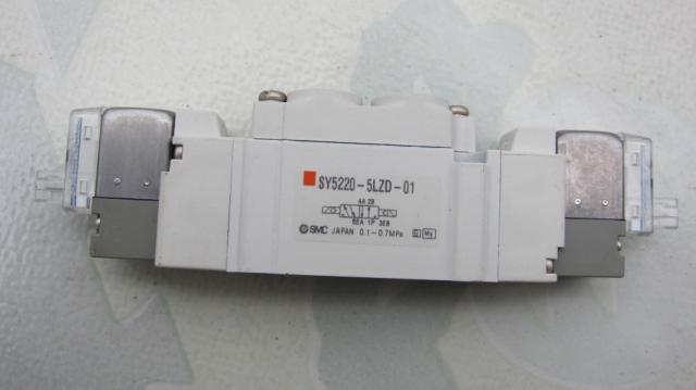 全新原装（进口）SMC电磁阀SY5220-5LZD-01