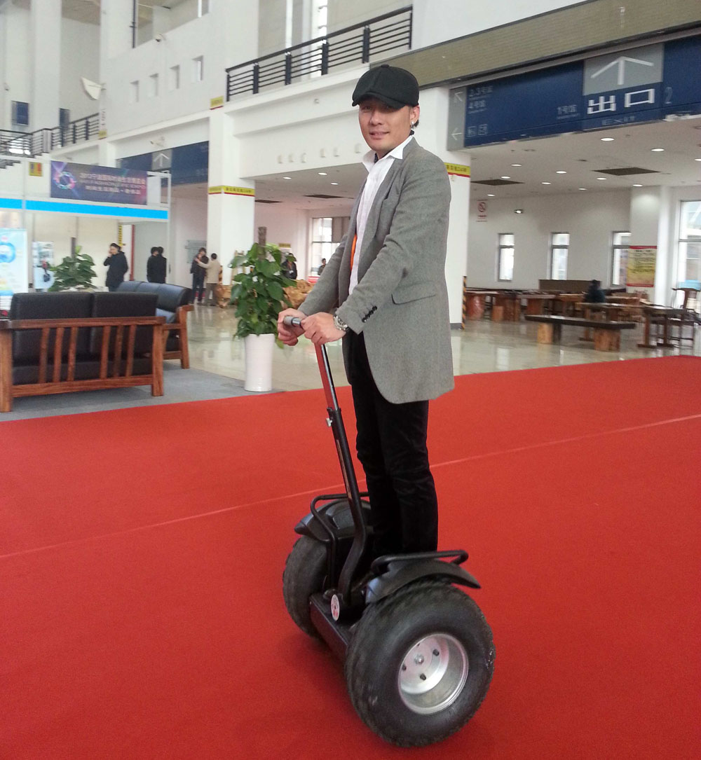 2014 SAMWAY山姆威 个人代步车 思维车M2 平衡车 正品厂家出品
