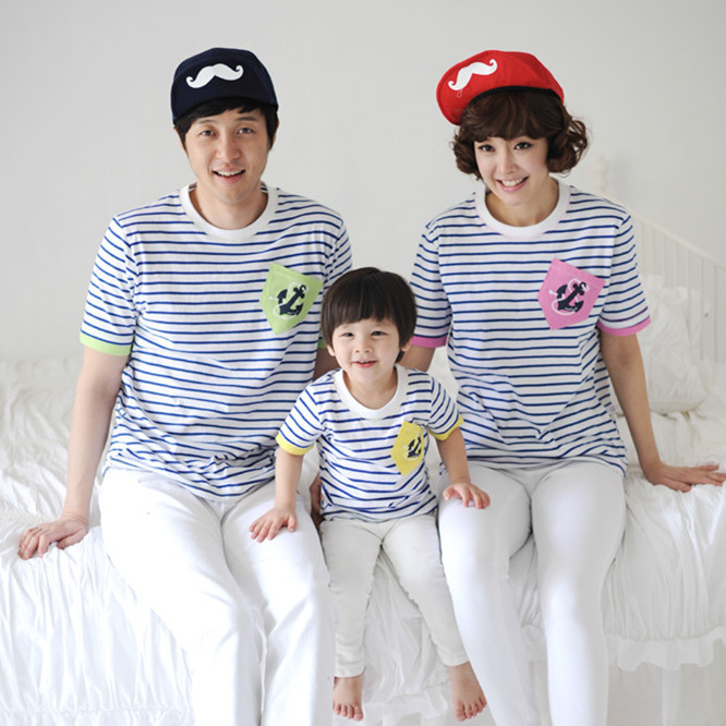 2016韩国亲子装 水手蓝白条纹口袋短袖T恤一家三口家庭上衣情侣装