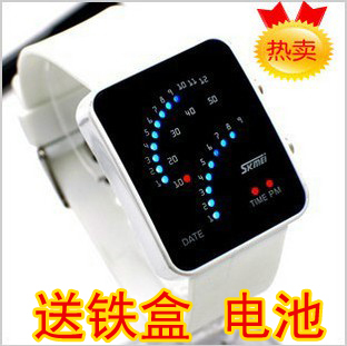 促销 青少年学生电子表LED防水果冻中性橡胶方型数字式男女手表