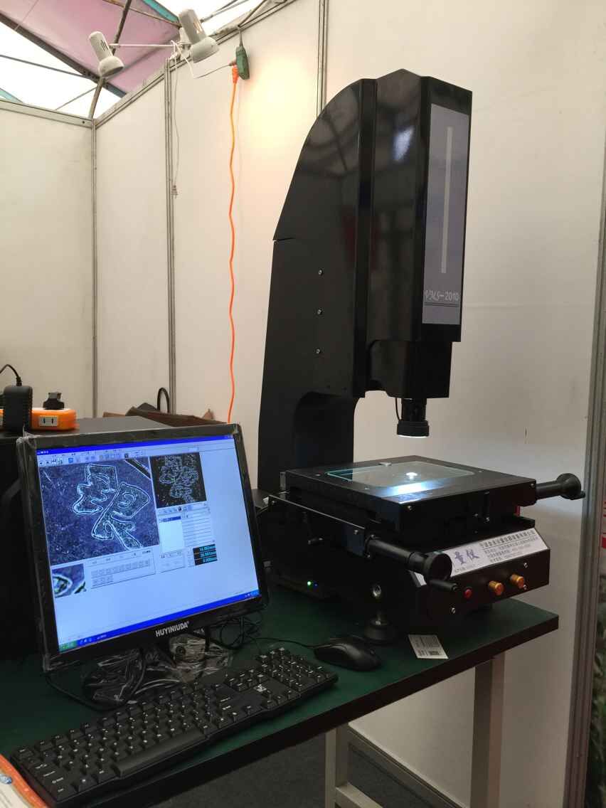 厂家直销 高精度影像测量仪 二次元影像仪 投影仪二维测量保三年