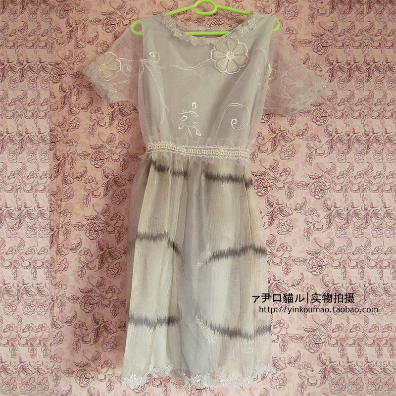 尹口猫独家设计 欧根纱立体花朵 蕾丝钉珠弹性腰带连衣裙 孤品