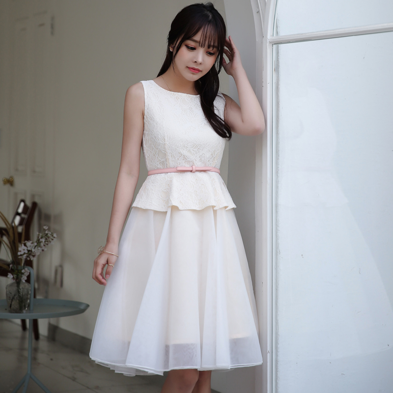 白色纱裙韩国欧根纱仙女蓬蓬裙子无袖蕾丝露背修身显瘦礼服连衣裙