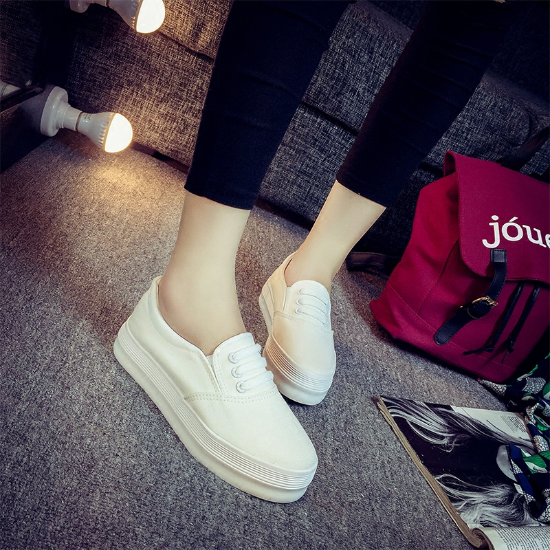 新款韩版白色帆布鞋子一脚蹬女鞋平跟学生布鞋女厚底小白鞋乐福鞋