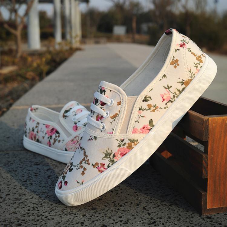 2015春季新款 米白色低帮韩版潮低帮碎花套脚休闲帆布鞋学生女鞋