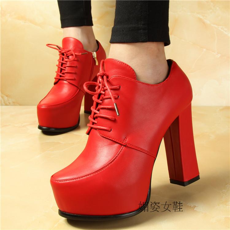 韩版冬季性感防水台高跟鞋粗跟女鞋红色加绒婚鞋女系带侧拉链单鞋