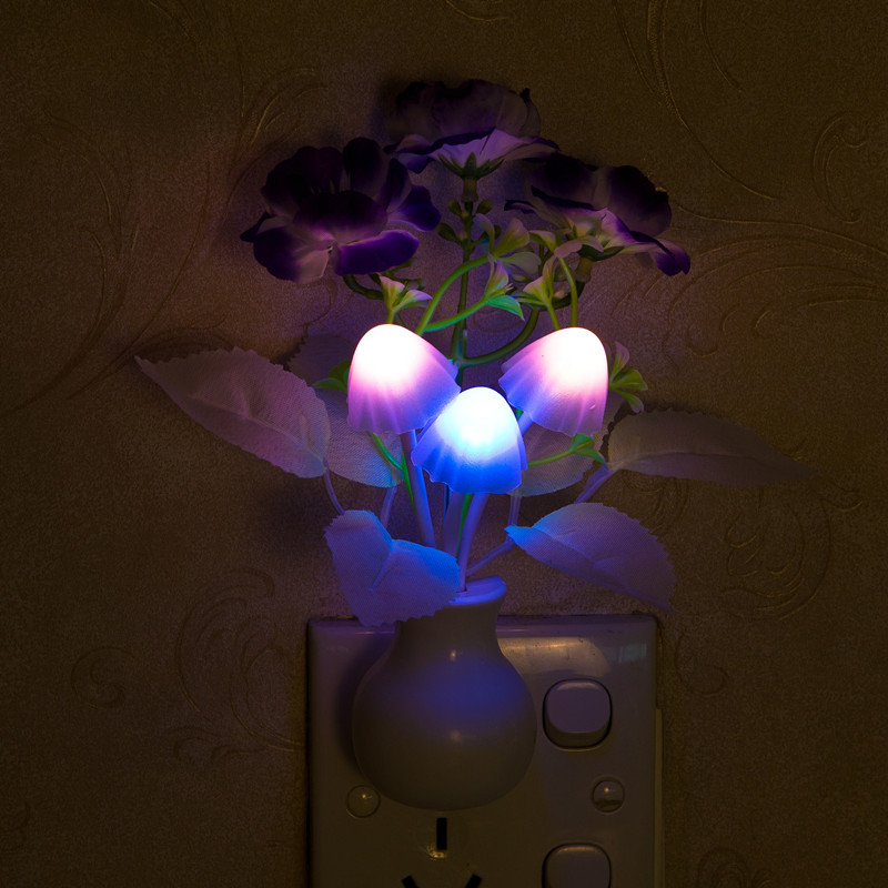 感光LED小夜灯五合梅花三头床头儿童创意卧室灯婴儿喂奶变色蘑菇