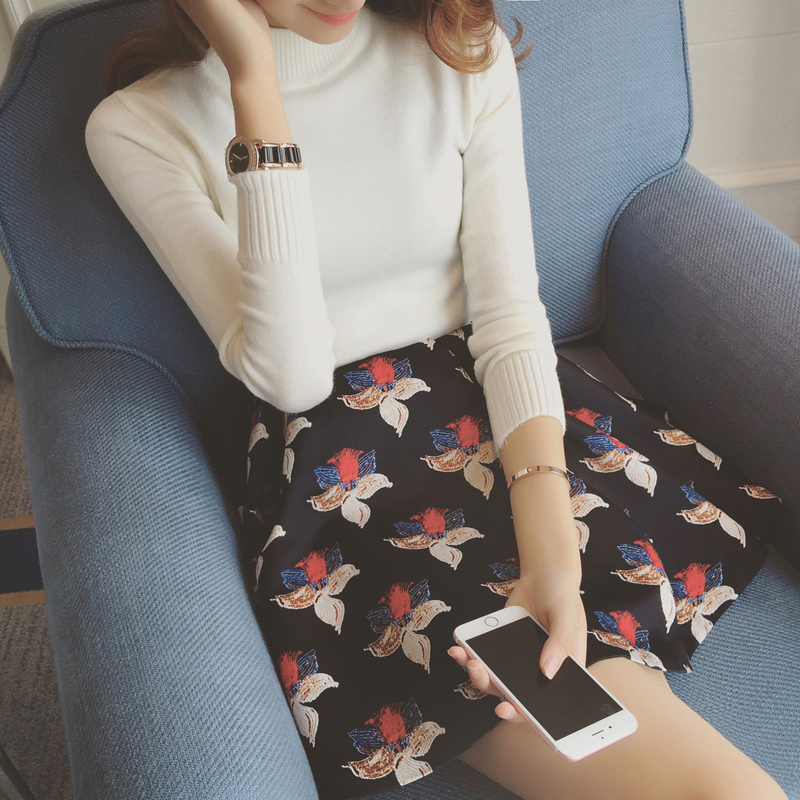 2015冬季新款韩版时尚百搭纯色光板柔软半高领修身打底针织衫上衣