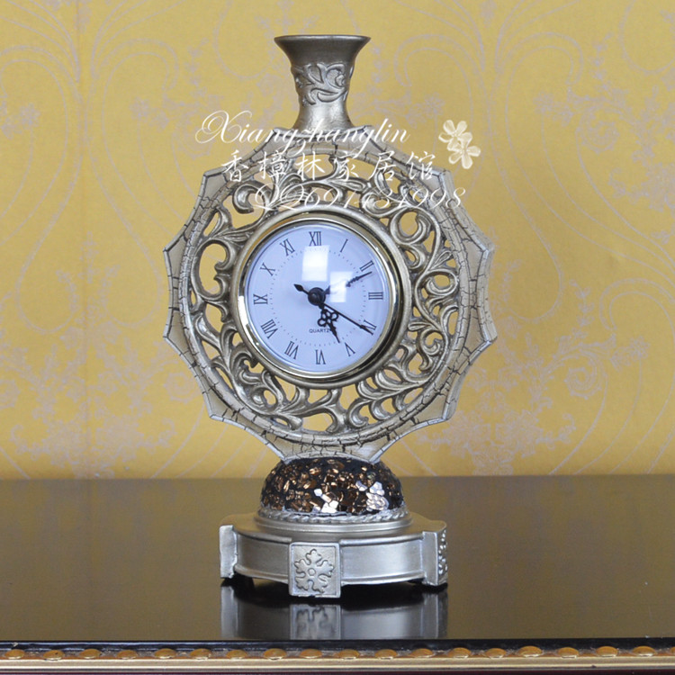 欧式装饰品美式客厅创意镂空马赛克时钟树脂时尚静音复古座钟台钟