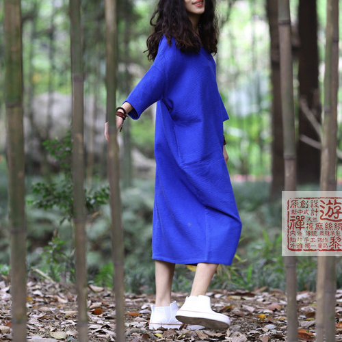 游设计【紫蓝】原创新中式宽大小格子棉麻贴边V领连衣裙 袍子