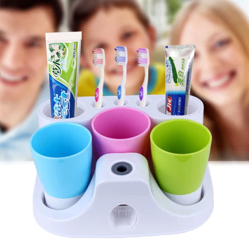 三口之家洗漱套装 创意情侣刷牙杯套装 时尚炫彩塑料牙杯