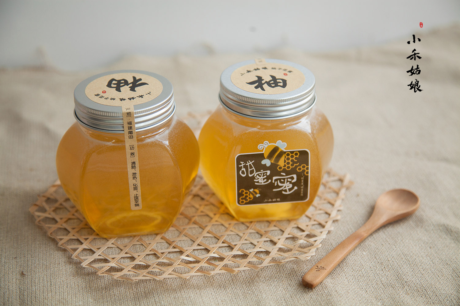 农家自产土蜂2015新蜜柚子花蜂蜜春蜜500g纯天然蜂蜜纯 包邮