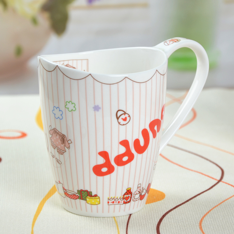 韩国可爱马克杯创意骨瓷杯卡通陶瓷杯大容量水杯奶杯咖啡杯批发价