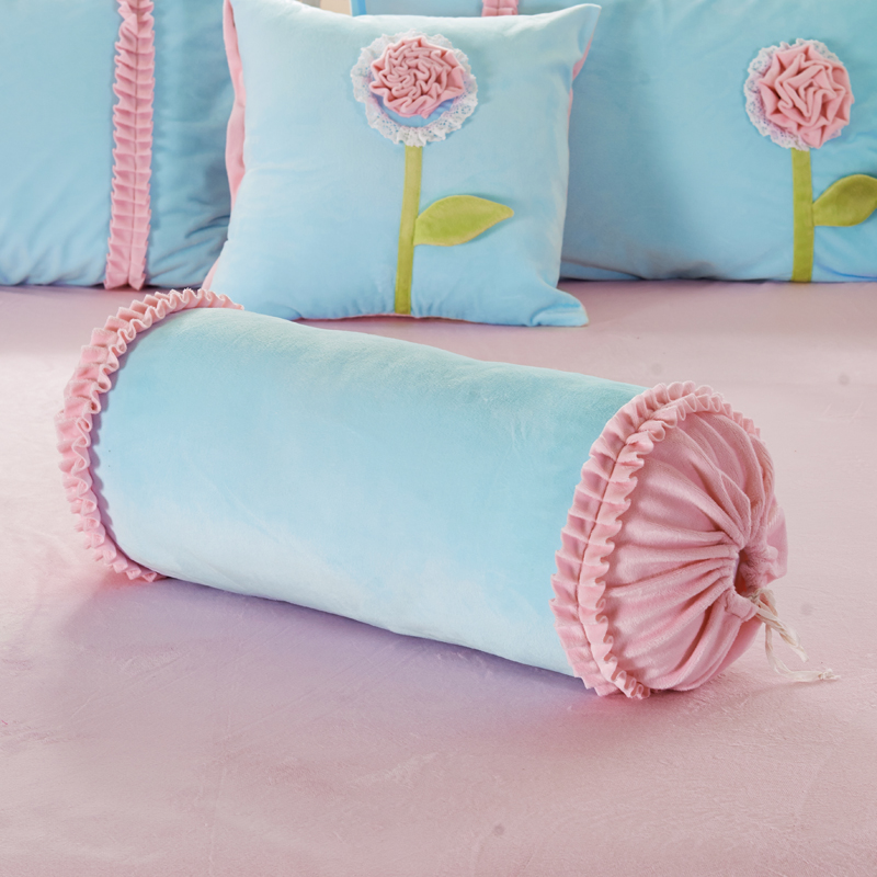 韩国田园沙发靠垫 床头毛绒抱枕套 蕾丝可爱心型糖果枕含芯 婚庆