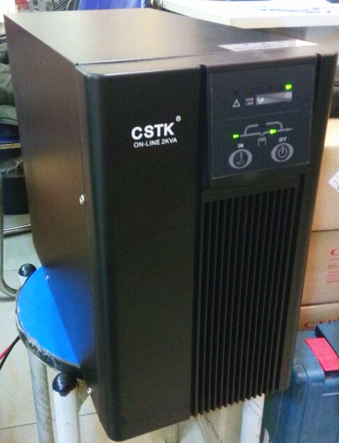 CSTK C2K标机 UPS不间断电源  2KVA/1600W内置6只蓄电池15-20分钟