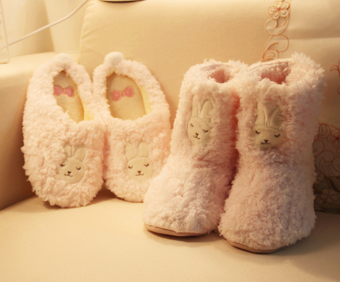 夹脚底厚后跟居家鞋小兔尾巴小卡通可爱品质韩国特供女冬季拖鞋