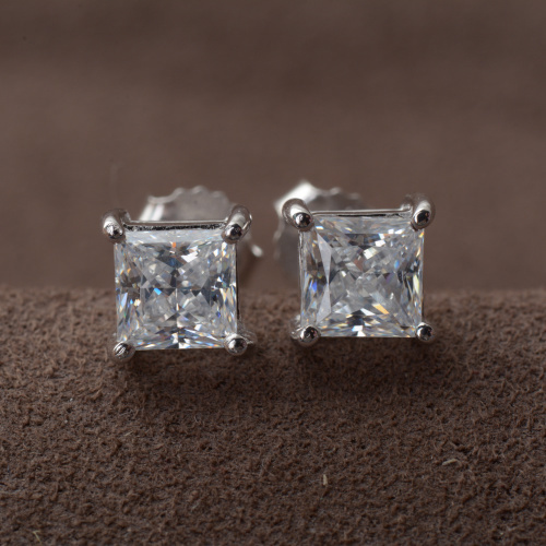 经典公主方钻石耳钉 925纯银耳扣 结婚订婚 耳环 送男女友 饰品