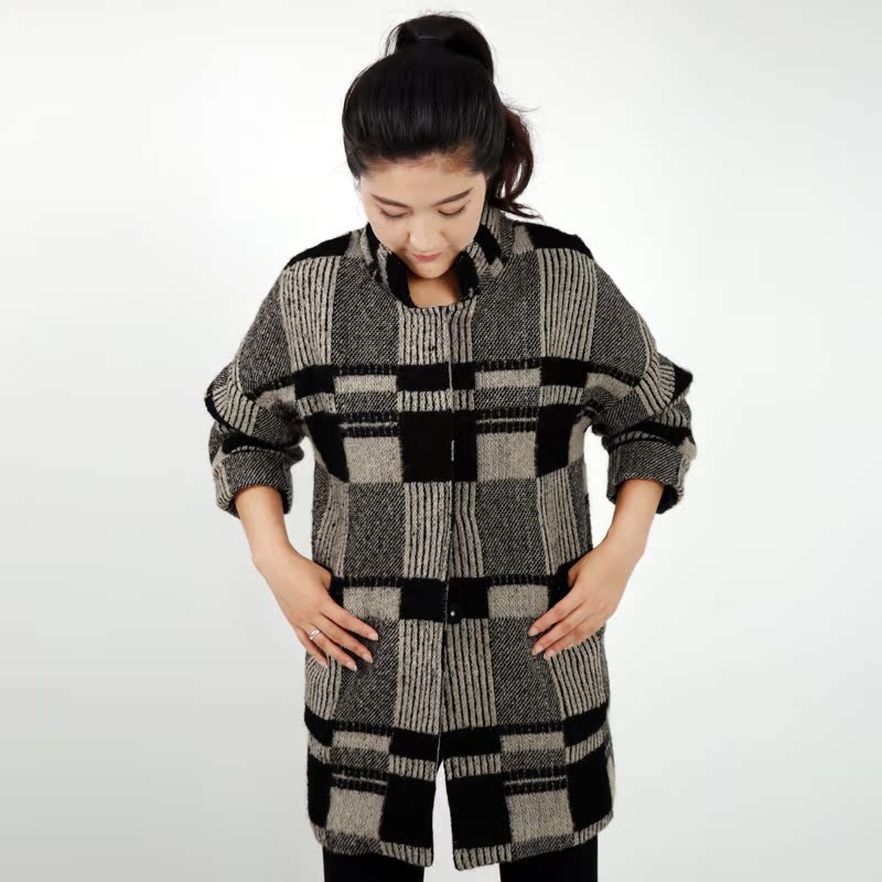 2014秋冬新款韩版中长款加厚黑白格子羊毛呢子大衣
