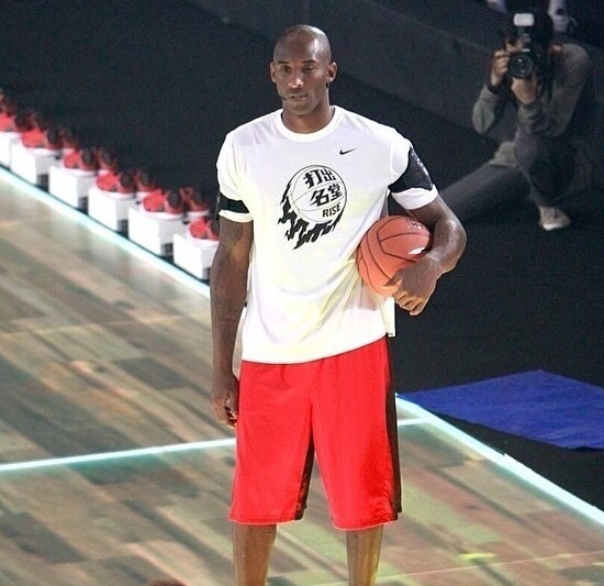 2015制霸全国制霸科比中国行打出名堂篮球黑人陈建州烫金短袖T恤