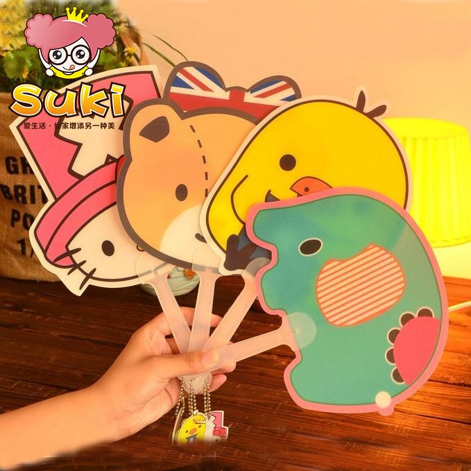 Suki 夏季卡通可爱时尚轻松熊kitty乔巴史迪仔扇子风扇随身携带