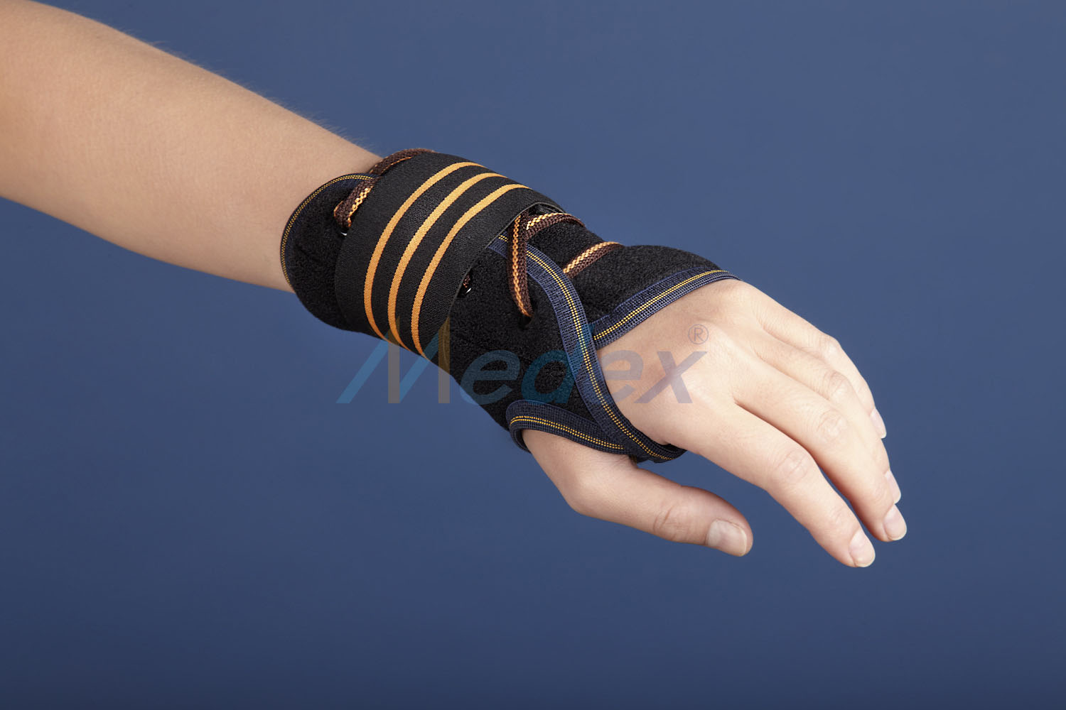 香港专柜厂家直销正品Medex护腕w02腕部关节炎腱鞘炎尺骨腱炎腕管