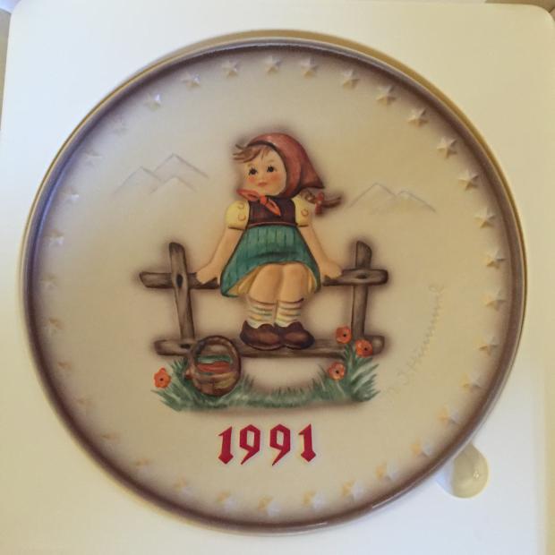 德国M.I.Hummel喜姆娃娃1991年绝版手绘年度瓷盘原盒 西洋古董