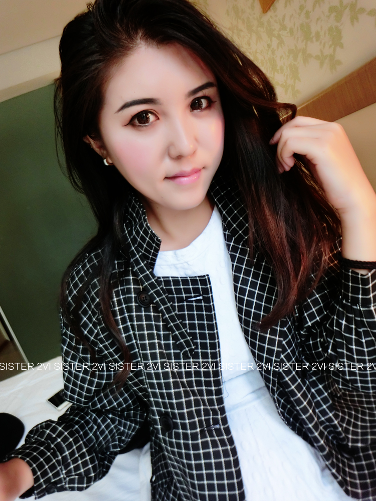 2vi 2015秋季女装新款韩国官网复古大牌黑白格子风衣女式外套实拍