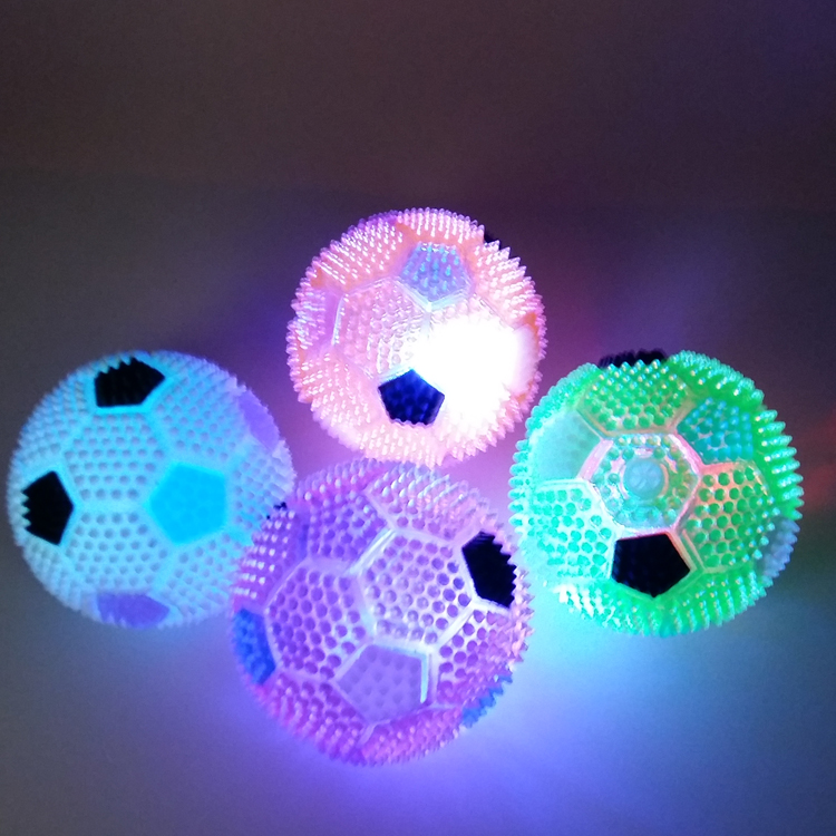 儿童发光玩具新款地摊热卖发光足球 BB叫足球创意 6.5CM 弹力足球