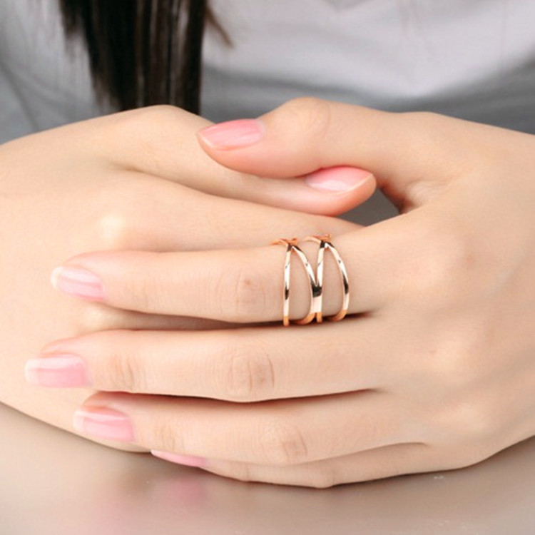 14-461 多层戒指 钛钢戒指 食指戒 玫瑰金女戒 韩版时尚  不退色