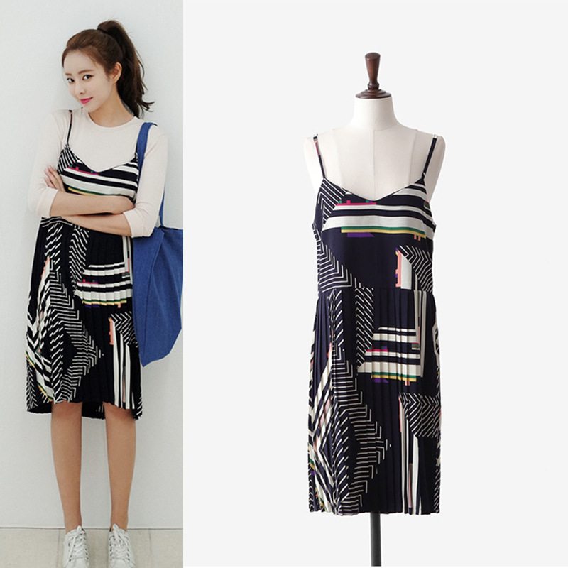 2016夏季新款女装韩国东大门同款几何图案吊带百褶连衣裙