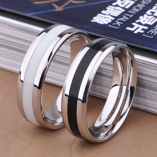 进口钛钢 戒指男士 时尚韩版黑白道单身个性情侣戒指环 免费刻字
