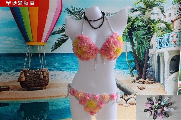 分体泳衣女 2017手工制作性感时尚聚拢花朵粉红色泳装 沙滩比基尼