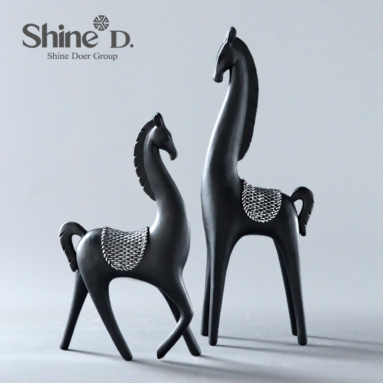 Shined.创意办公室摆件工艺品树脂家居装饰品北欧现代送礼马摆件