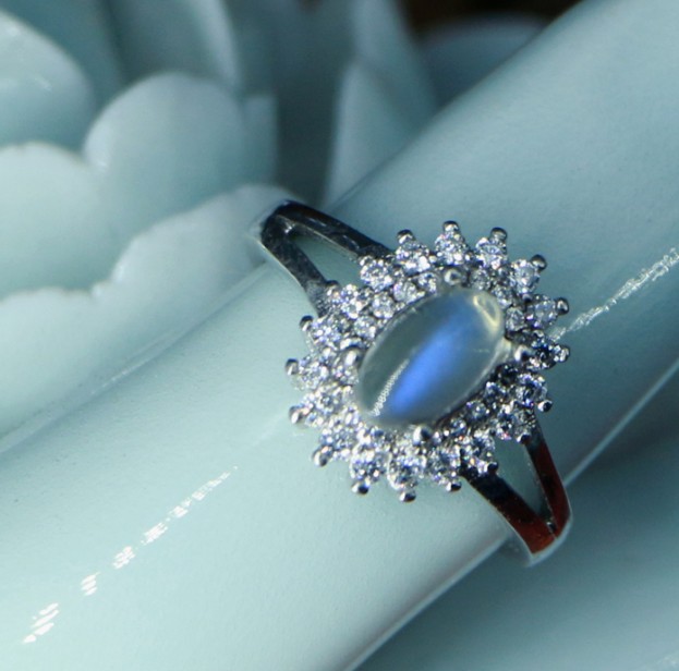 特惠 原创超值天然玻璃体极品蓝光月光石925纯银戒指活口3.35克