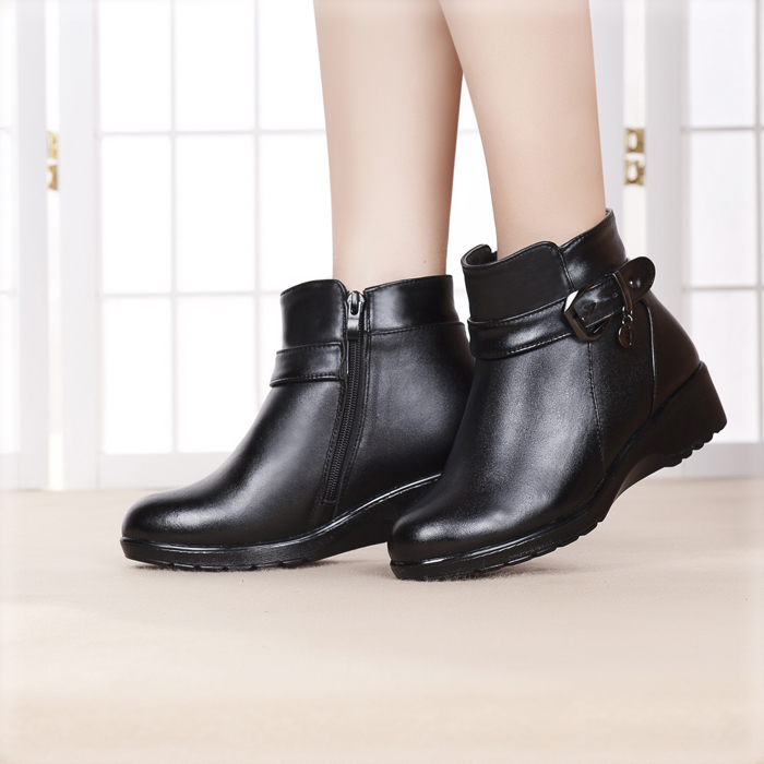 蜘蛛王正品女鞋2014新款真皮羊毛女靴中跟中老年棉靴子女坡跟短靴