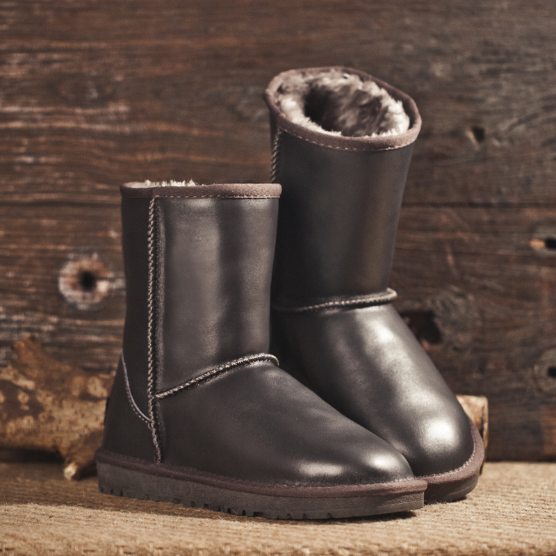 MCAS 中筒雪地靴金属系牛皮棉鞋加厚平底防水冬季短靴女