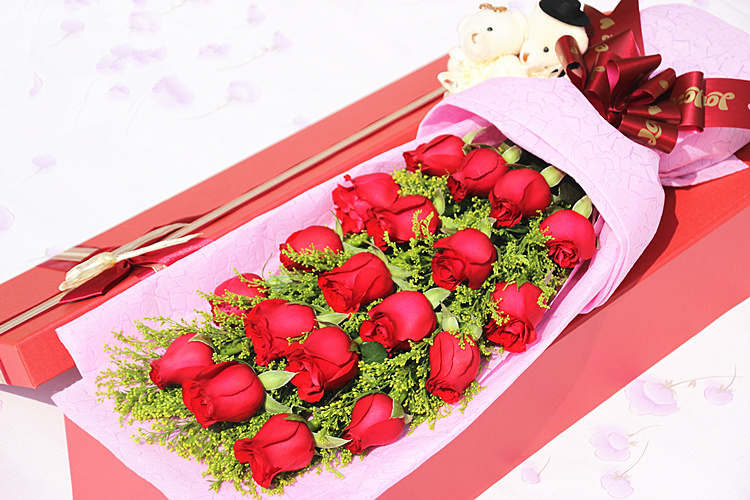 同城送花红玫瑰礼盒装道歉求婚生日表白520鲜花速递重庆鲜花店